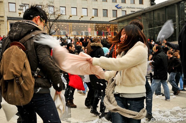 Pillow Fight Day in Stockholm - Photography by Lola Akinmade AkerstromPillow Fight Day in Stockholm - Photography by Lola Akinmade Akerstrom Pillow Fight Day in Stockholm - Photography by Lola Akinmade Akerstrom