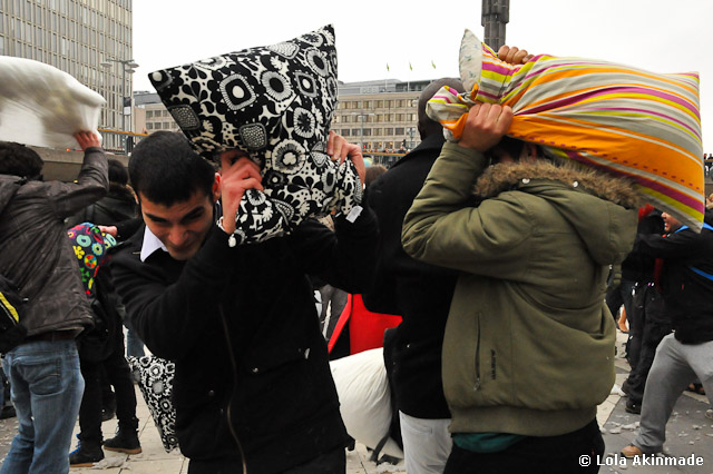 Pillow Fight Day in Stockholm - Photography by Lola Akinmade Akerstrom Pillow Fight Day in Stockholm - Photography by Lola Akinmade Akerstrom