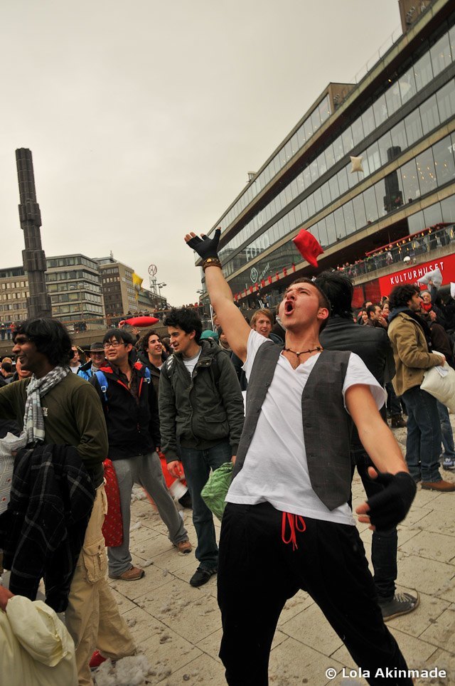 Pillow Fight Day in Stockholm - Photography by Lola Akinmade Akerstrom Pillow Fight Day in Stockholm - Photography by Lola Akinmade Akerstrom